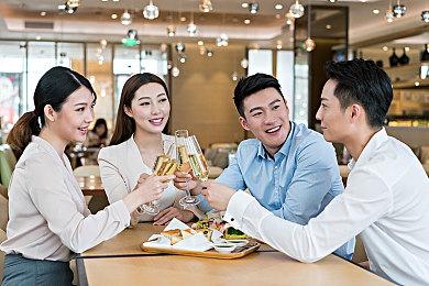 《JOJO的奇妙冒险：群星之战R》预告 齐贝林归来